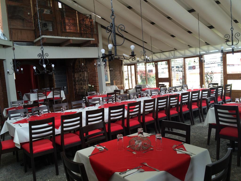 Hosteria Rosa Blanca Puembo Ngoại thất bức ảnh